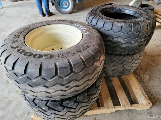 (4) 380/55R16.5 tires